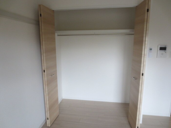 物件内観写真15　(収納)