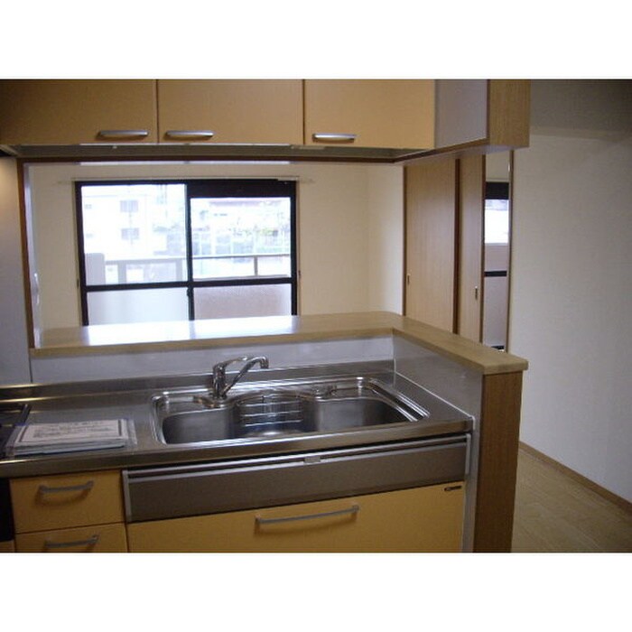 物件内観写真8　(キッチン)