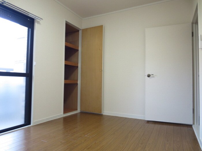 物件内観写真11　(居室)