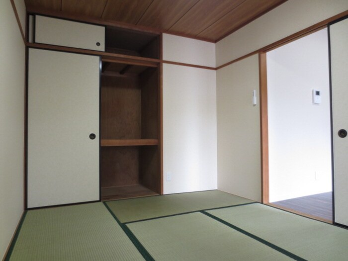 物件内観写真19　(居室)