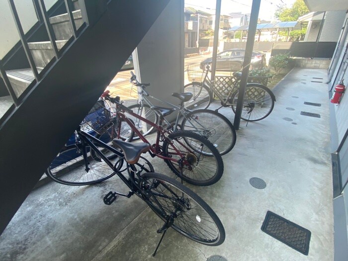 物件外観写真4　(建物設備)