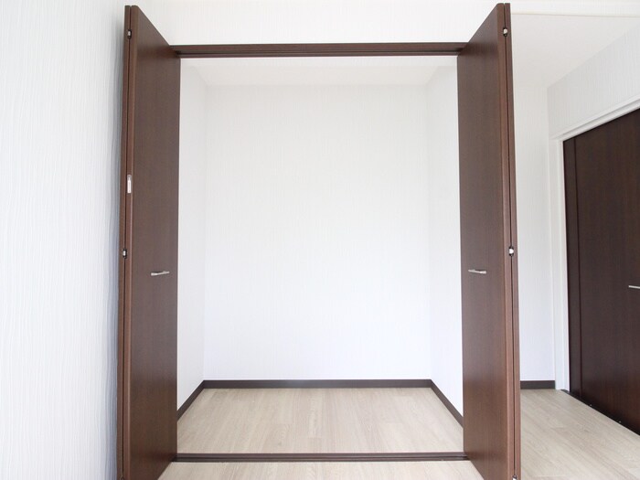 物件内観写真9　(収納)