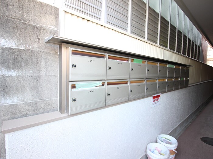 物件外観写真3　(建物設備)