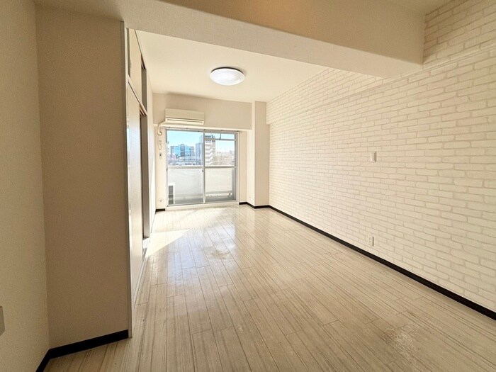 物件内観写真8　(居室)