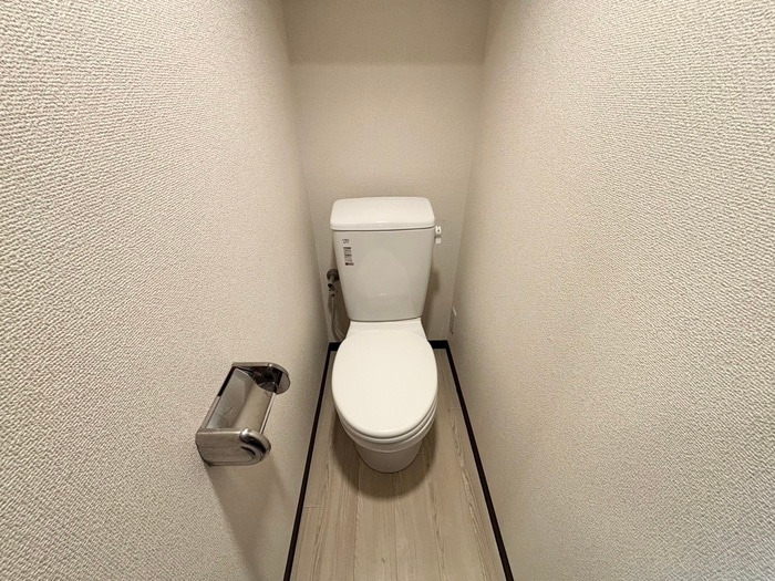 物件内観写真11　(トイレ)