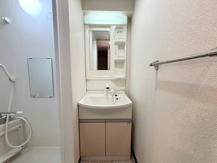 物件内観写真12　(洗面)