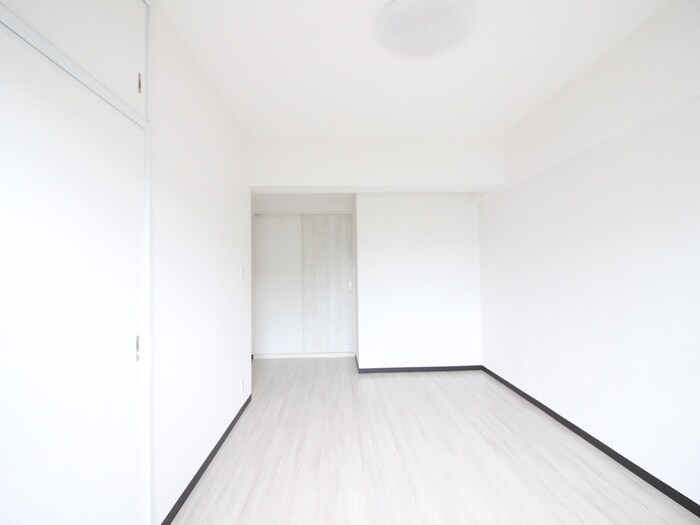 物件内観写真16　(居室)