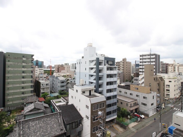 物件内観写真22　(室内からの展望)