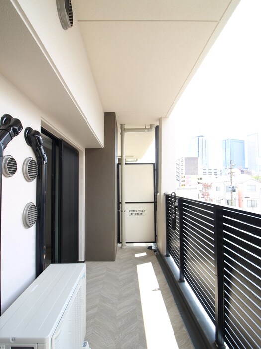 物件内観写真16　(ベランダ・バルコニー)