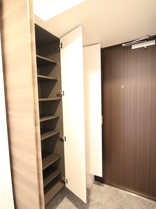 物件内観写真16　(靴箱)