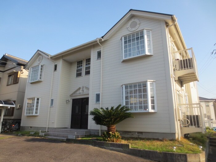 物件外観写真1　(外観写真)