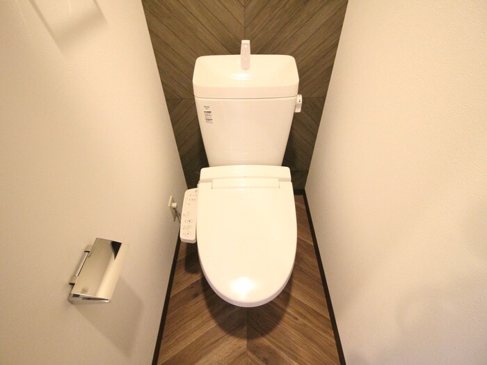 物件内観写真12　(トイレ)