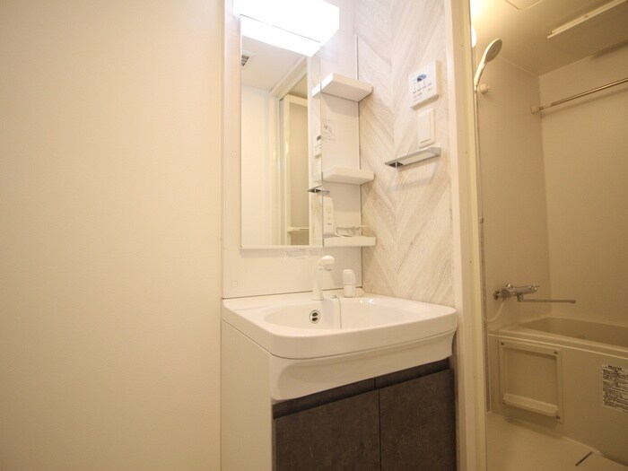 物件内観写真13　(洗面)