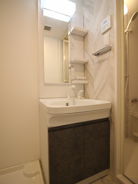 物件内観写真13　(洗面)