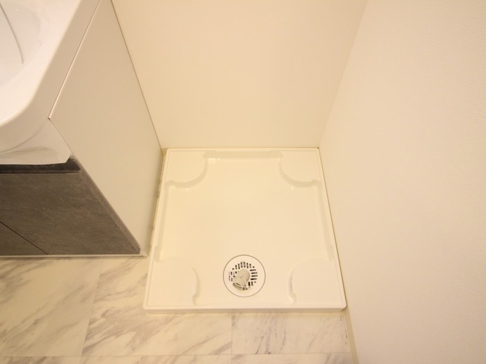 物件内観写真14　(洗濯機置場)