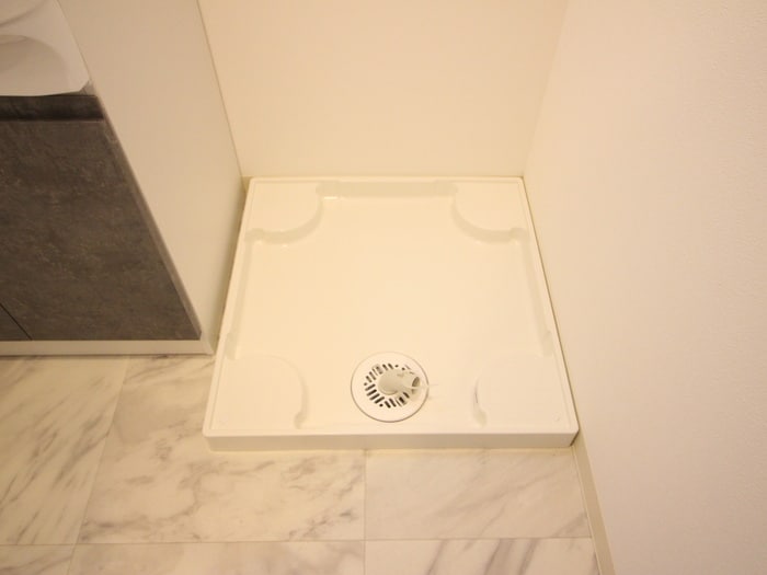 物件内観写真14　(洗濯機置場)