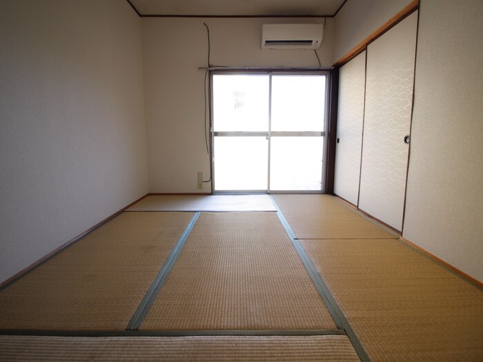 物件内観写真15　(居室)