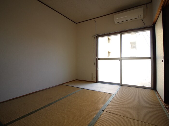 物件内観写真17　(居室)