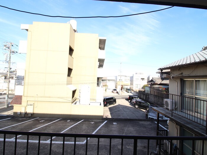 物件内観写真21　(室内からの展望)