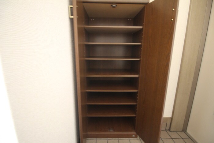物件内観写真17　(靴箱)