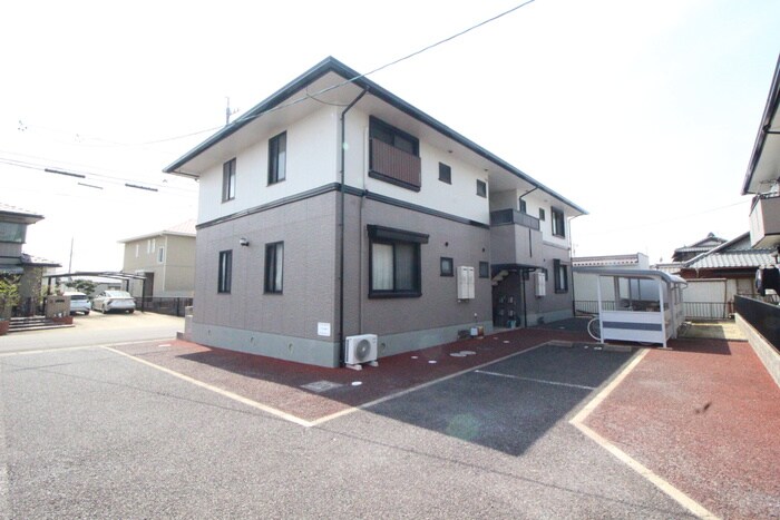 ジュセル稲木の物件外観写真