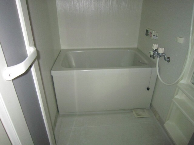物件内観写真12　(バス／シャワールーム等)