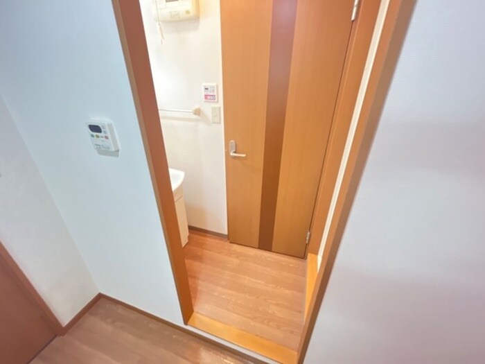 物件内観写真19　(居室)