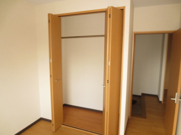 物件内観写真11　(収納)