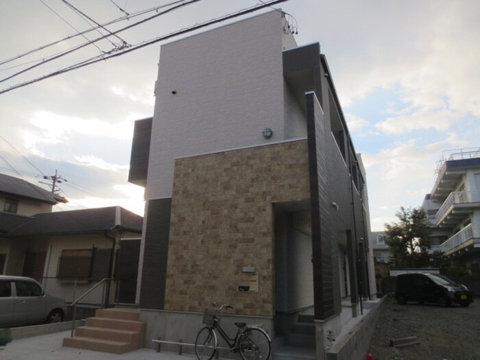 物件外観写真2　(外観写真)