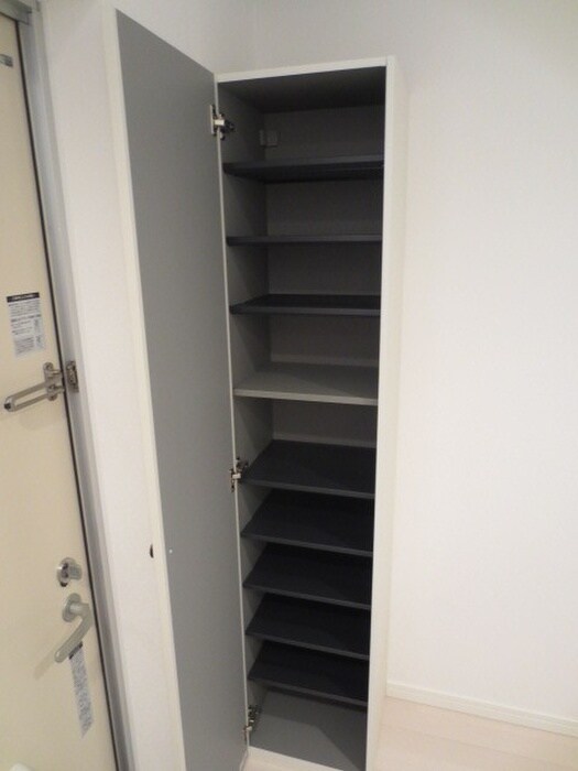 物件内観写真16　(靴箱)