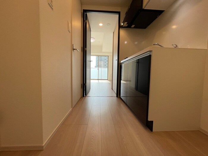 物件内観写真13　(廊下)