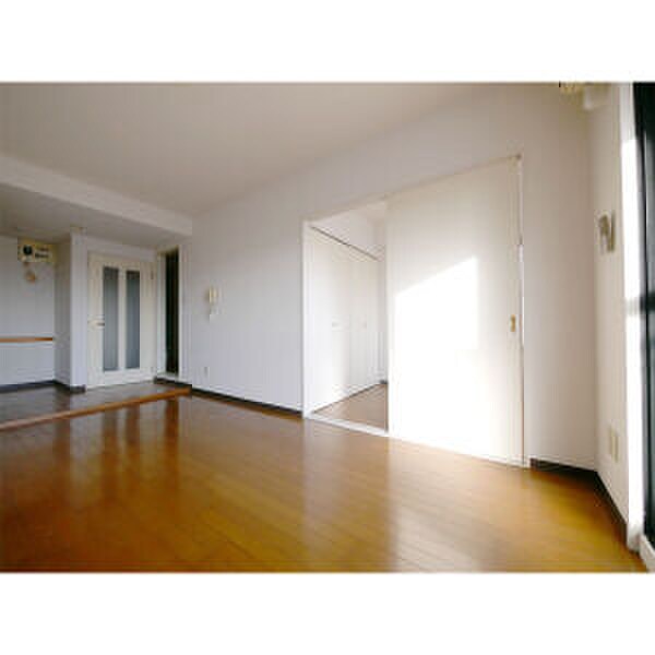 物件内観写真9　(内観写真)