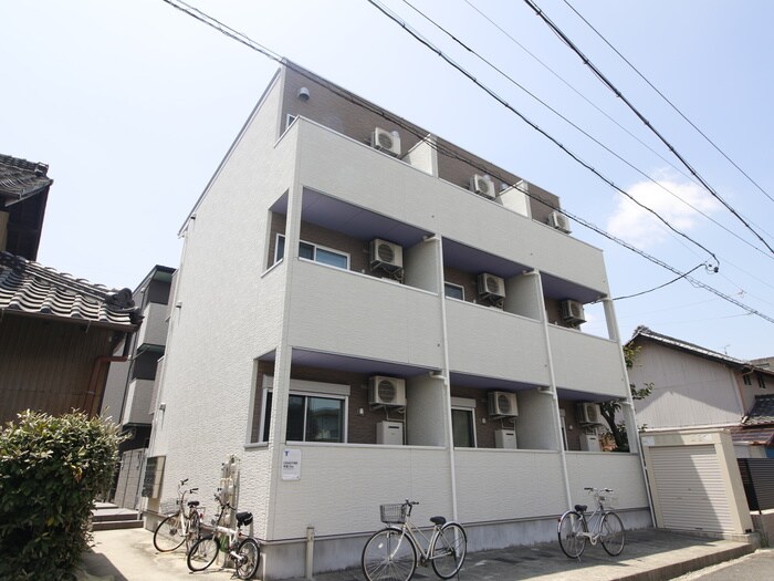 物件外観写真2　(外観写真)