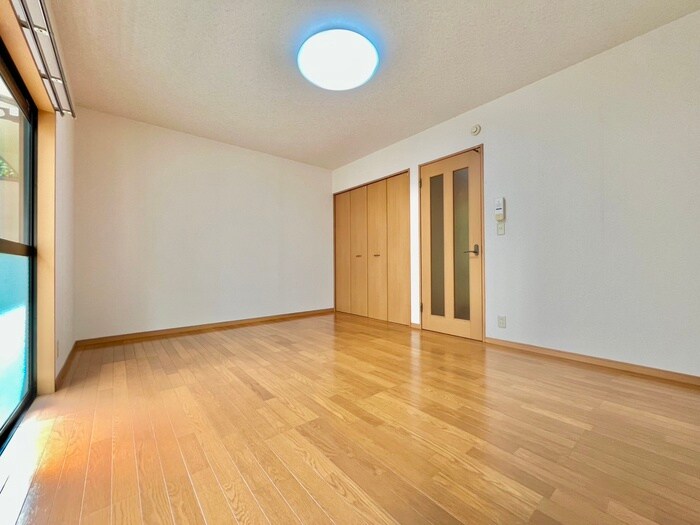 物件内観写真19　(居室)