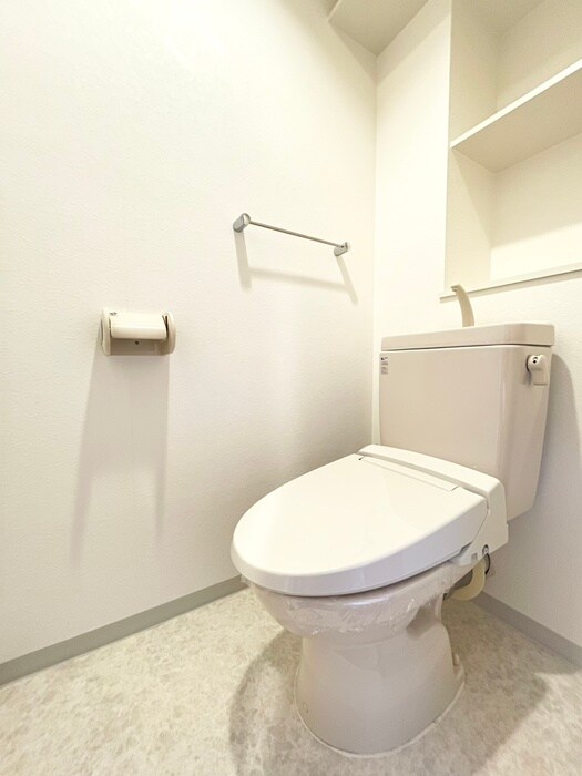 物件内観写真14　(トイレ)