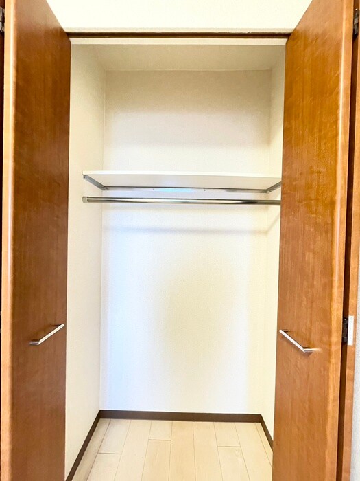 物件内観写真15　(収納)