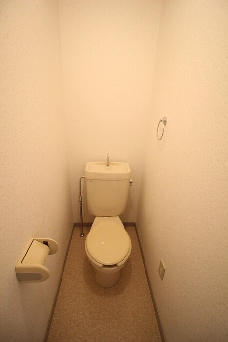 物件内観写真19　(トイレ)