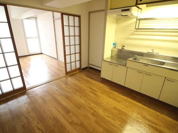 物件内観写真8　(内観写真)