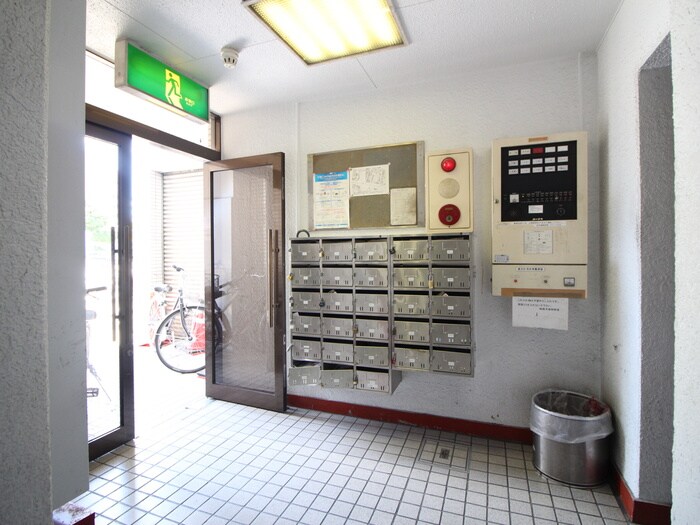 物件外観写真6　(建物設備)