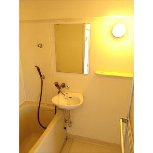 物件内観写真14　(トイレ)