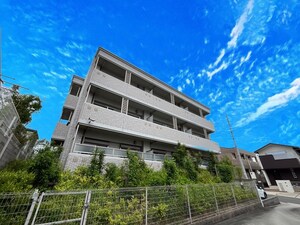 プリマベ－ラ外観写真