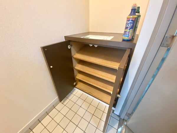 靴箱