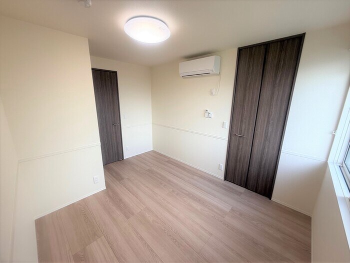 物件内観写真12　(居室)