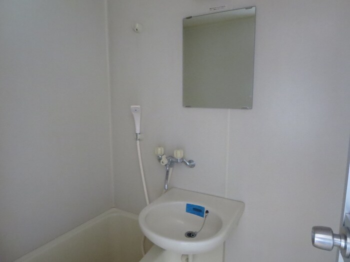 物件内観写真15　(洗面)