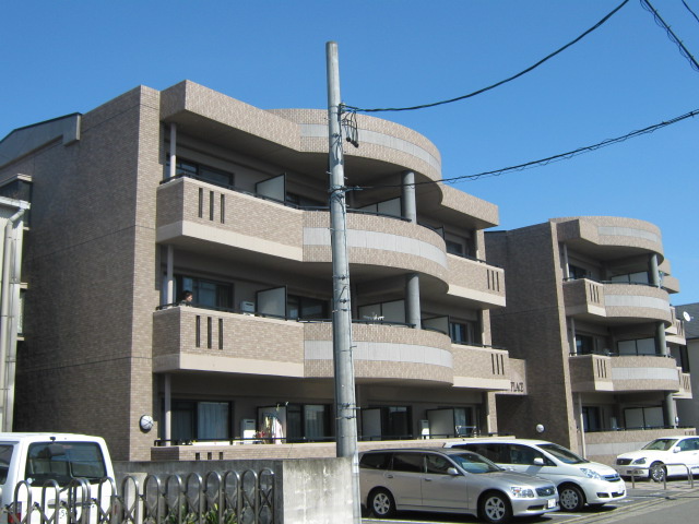 ＳＡＮＮＹ ＰＬＡＣＥ