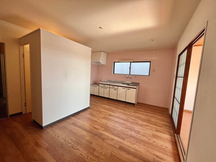 物件内観写真10　(居室)