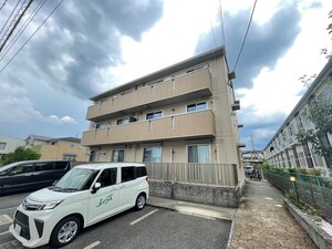 ル・クプル　Ｃ棟外観写真