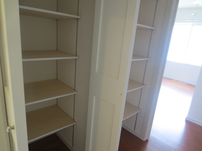 物件内観写真11　(靴箱)