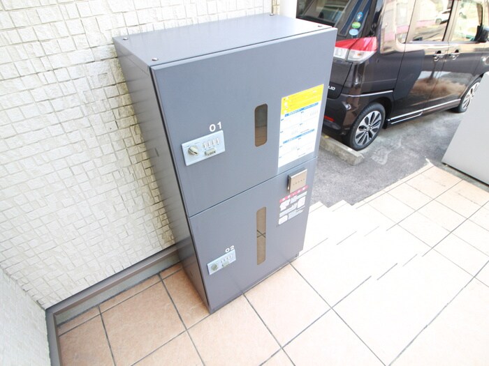 物件外観写真6　(建物設備)