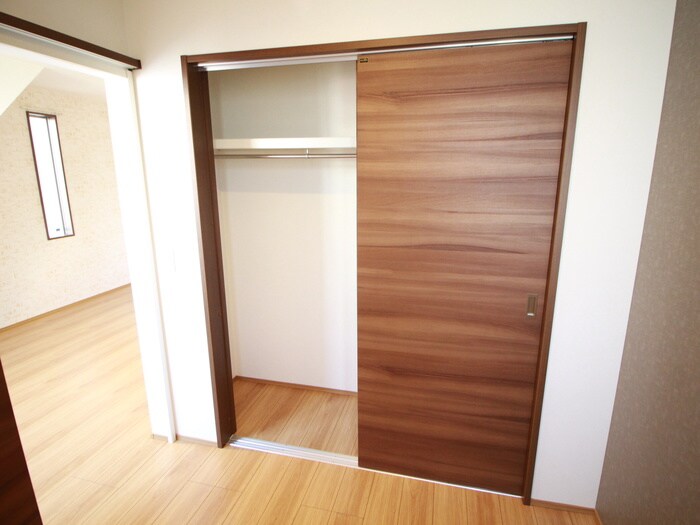 物件内観写真14　(居室)